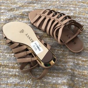 Renvy Shoes - NWT Renvy nude leather sandals, 8 Renvy Shoes - NWT Renvy nude leather sandals, 8